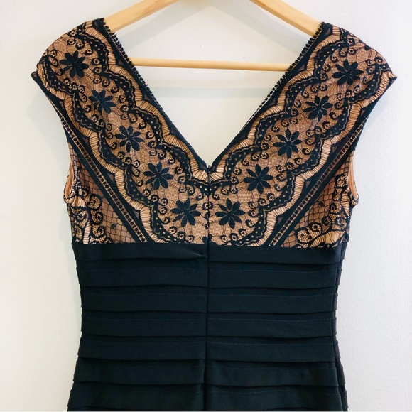 Adrianna Papell Layered Lacey Midi Cocktail Dress. 1/2 Zip Nude/Black Size 4. - Picture 9 of 15